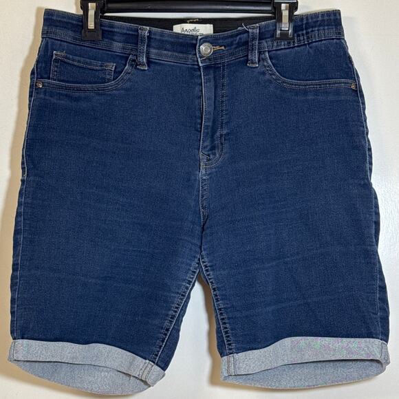 Angels Forever Young 360 Scope Bermuda Size 14 Blue Denim Stretch Cuffed Shorts - Picture 1 of 5
